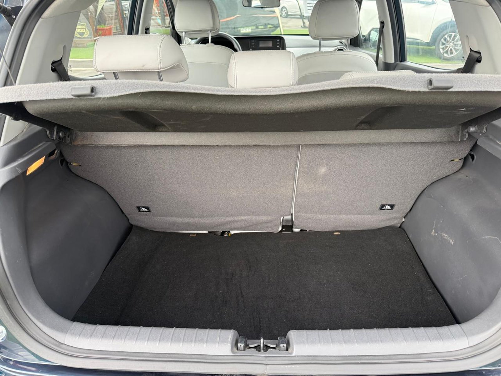 Hyundai GRAND I10 1.0 2025 - Imagen 20 de 20