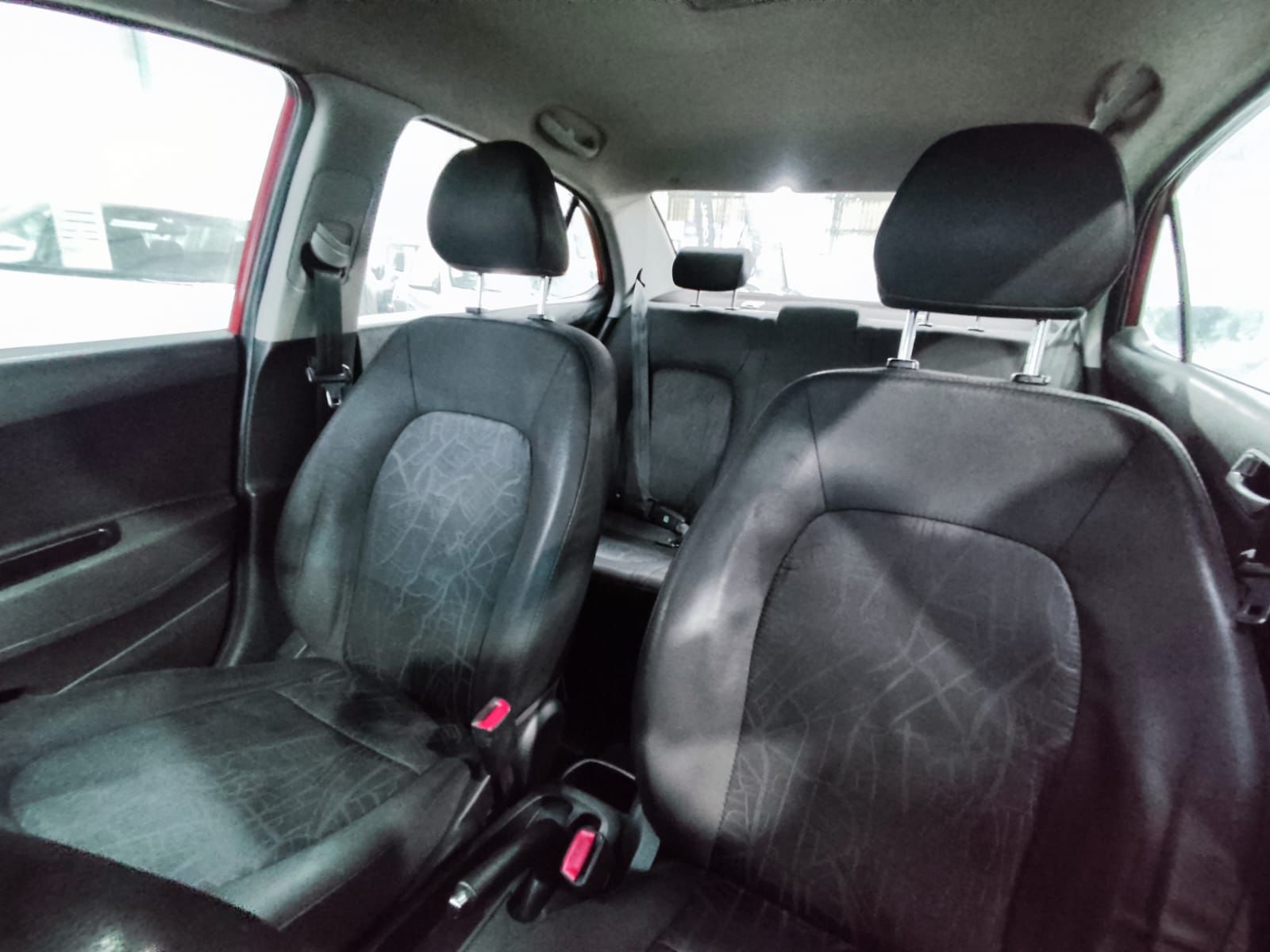 Hyundai GRAND I10 4X2 1.2 2018 - Imagen 10 de 14