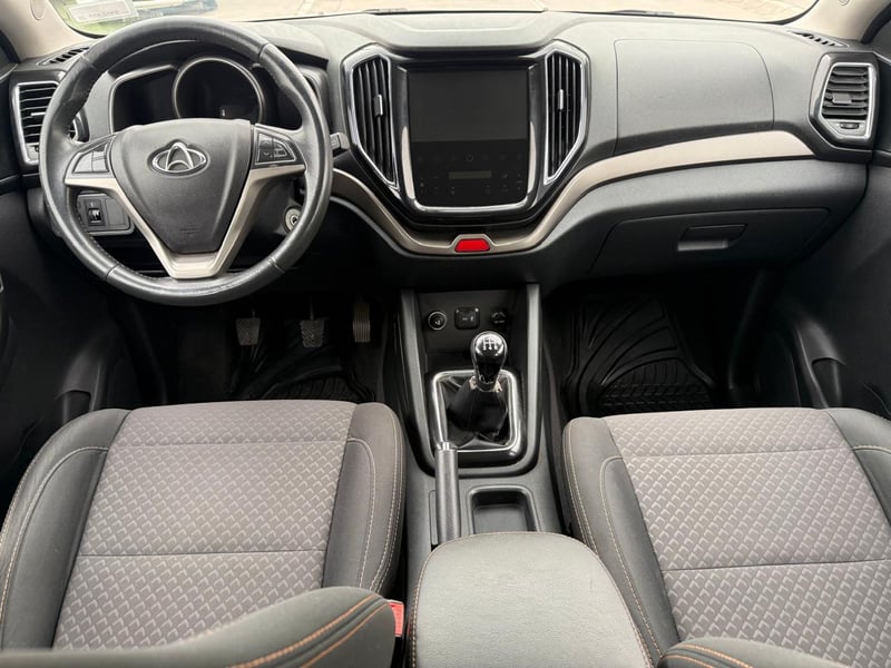 Changan CX70 OTTO 1.6 2019 - Imagen 13 de 20