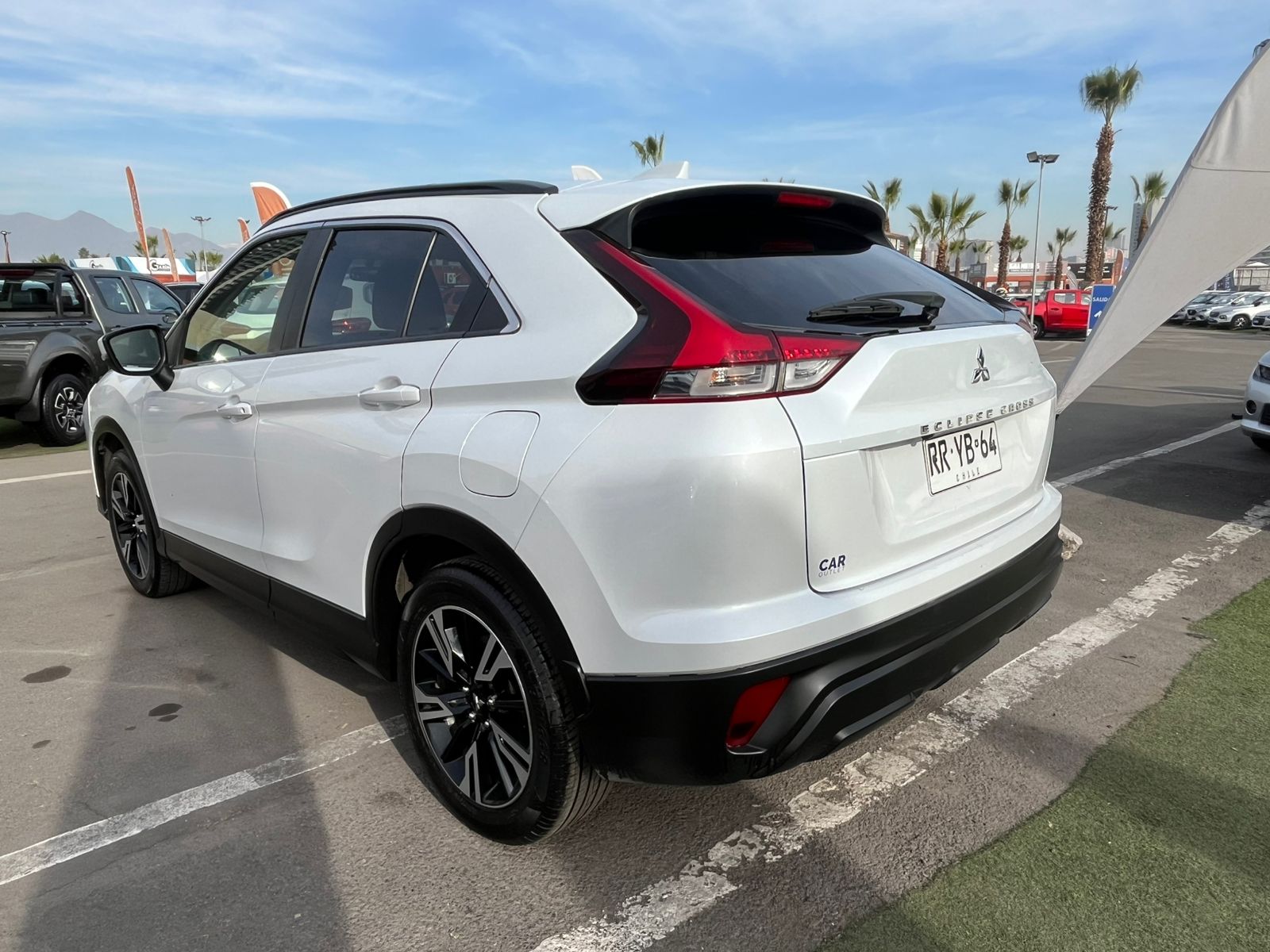 Mitsubishi ECLIPSE CROSS RX 1.5 AUT 2022 - Foto 3 de 19