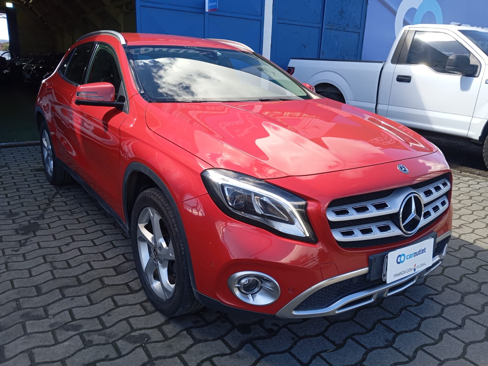 Mercedes-Benz GLA 200 HB 1.6 2020 - Foto 5 de 14