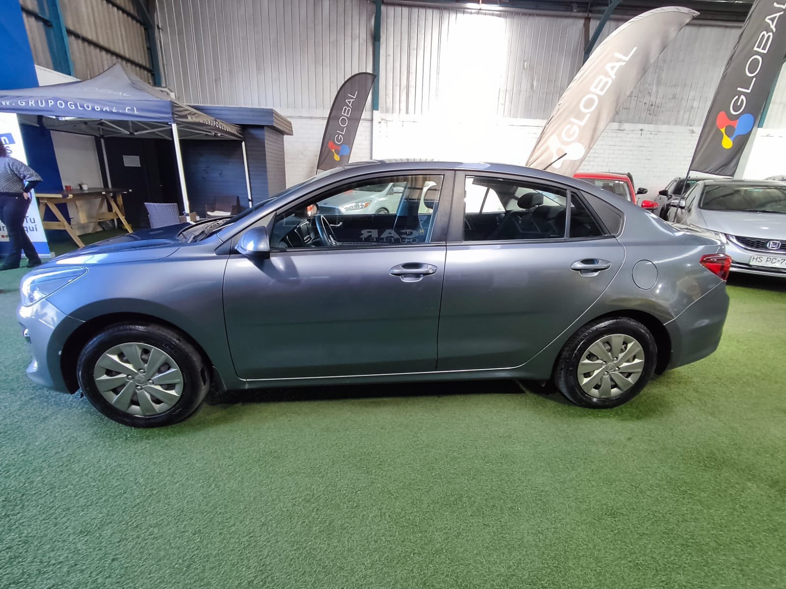 Kia RIO 4 LX 1.4 2021 - Foto 2 de 14