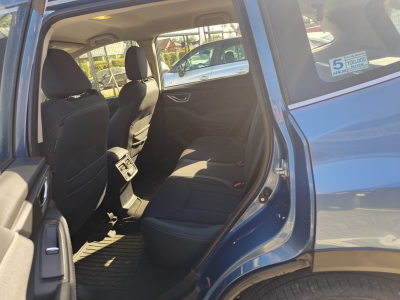 Subaru FORESTER 2.0 AWD AT 2021 - Imagen 10 de 12
