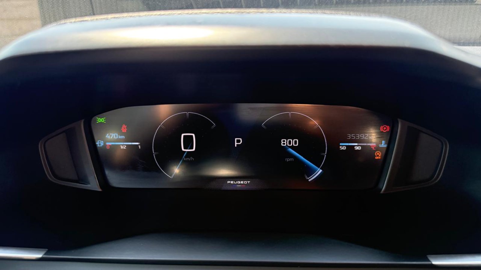 Peugeot 2008 BLUE HDI 130 EAT8 1.5 AUT 2024 - Imagen 15 de 20
