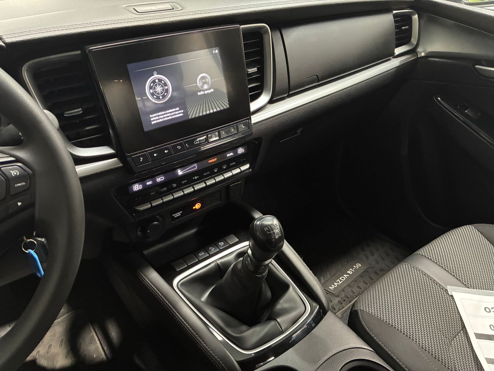 Mazda BT 50 4WD 3.0 2025 - Imagen 9 de 11