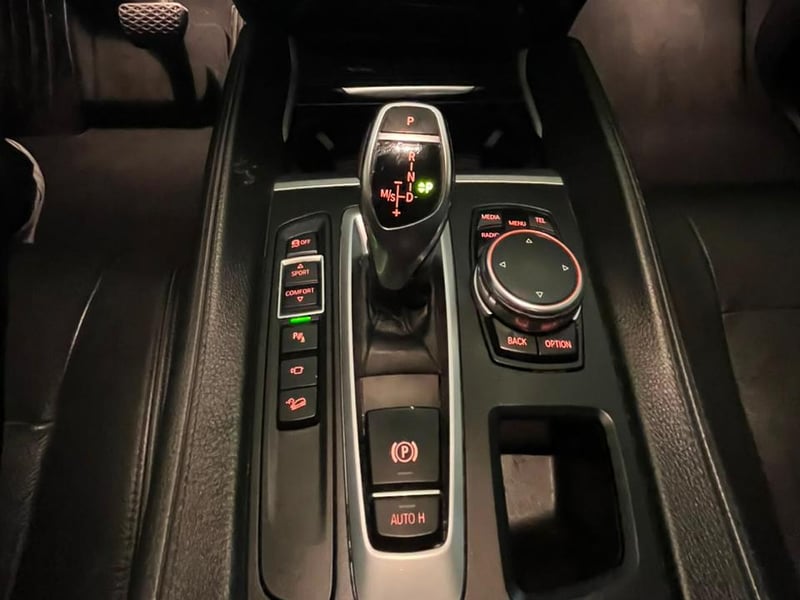 BMW X6 XDRIVE35 I 3.0 AUT 2017 - Imagen 16 de 19