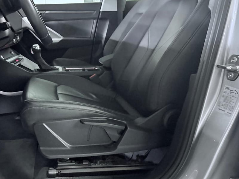 Audi Q3 35 TFSI 1.4 AT 2024 - Imagen 11 de 20