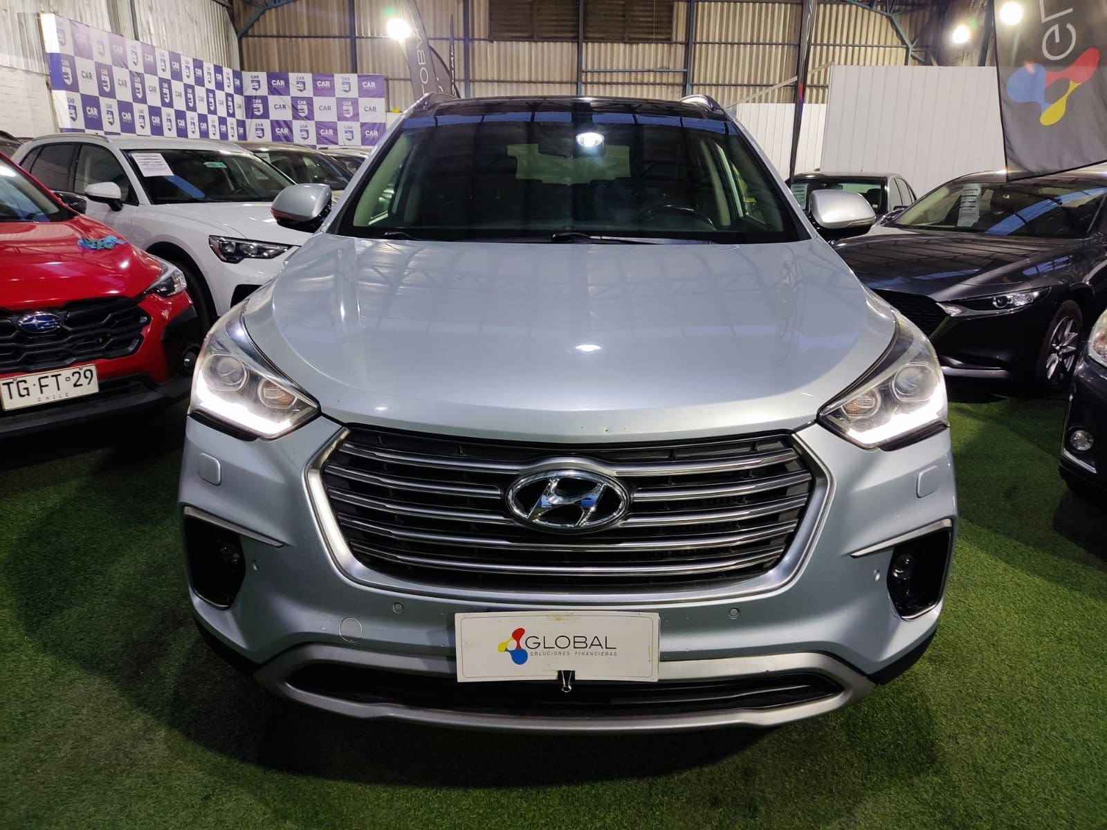 HYUNDAI GRAND SANTA FE NC 5DR CRDI GLS 2017 - Imagen 6 de 16
