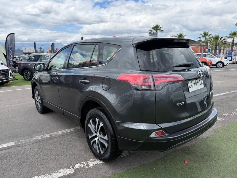 Toyota RAV 4 2.0 2019 - Imagen 3 de 20
