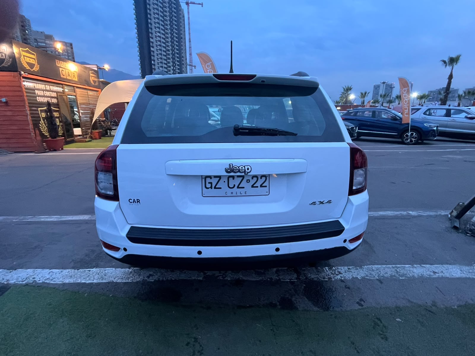 Jeep COMPASS SPORT 2.4 AUT 2015 - Foto 4 de 16