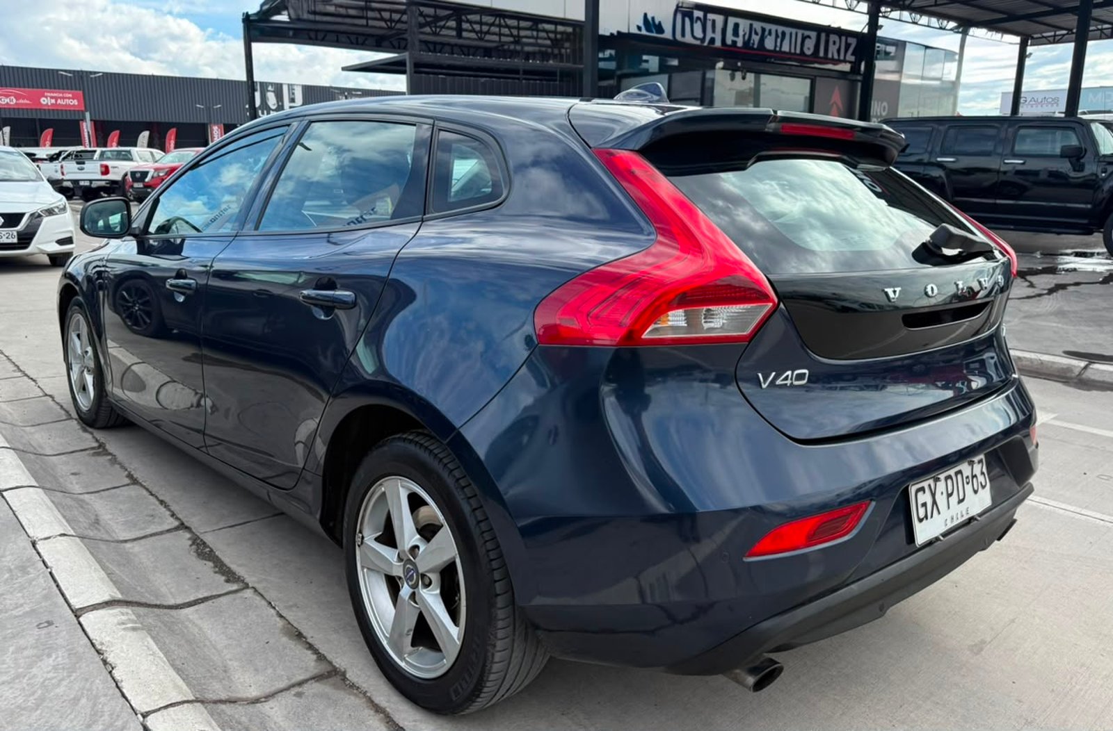 Volvo V40 T4 COMFORT 2015 - Imagen 3 de 19