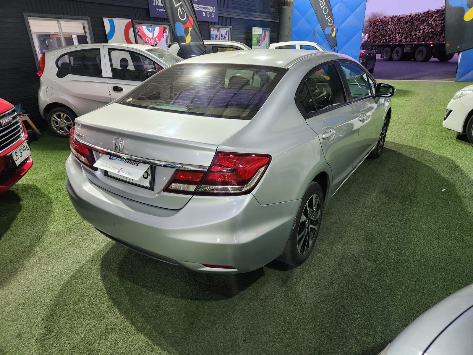 Honda CIVIC 1.8 AUT 2016 - Imagen 4 de 10
