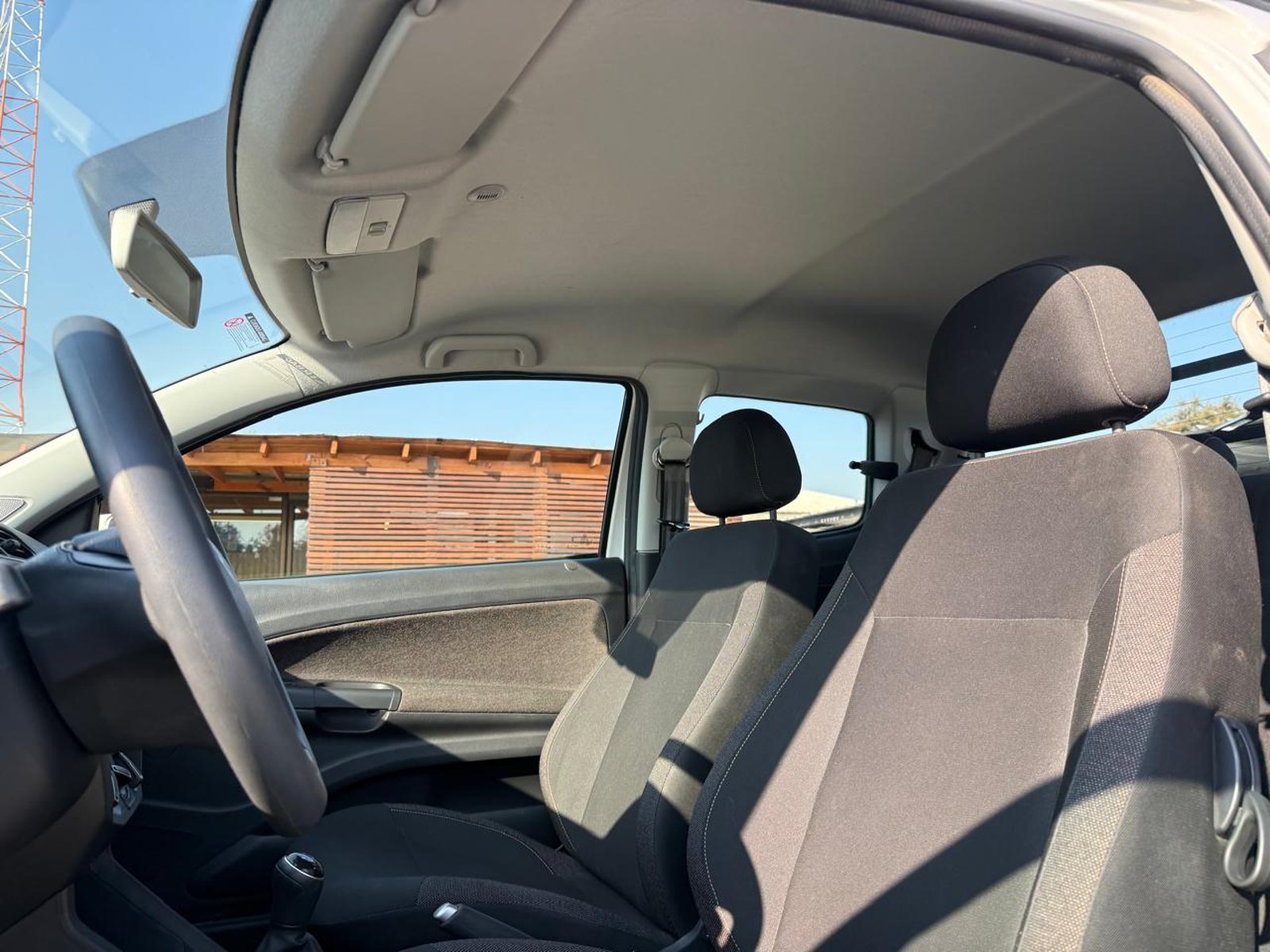 VOLKSWAGEN SAVEIRO CD 4X2 1.6 TM 2025 - Imagen 10 de 20