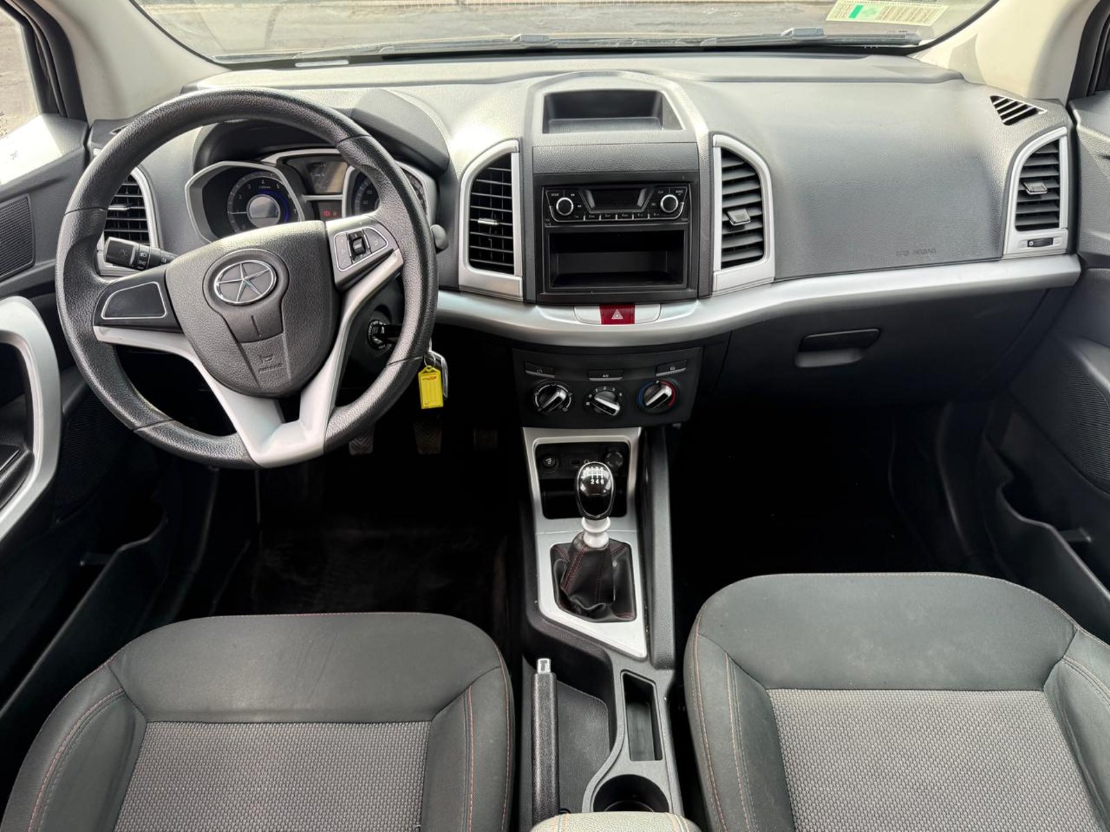 JAC S3 HB 1.6 2022 - Imagen 12 de 19