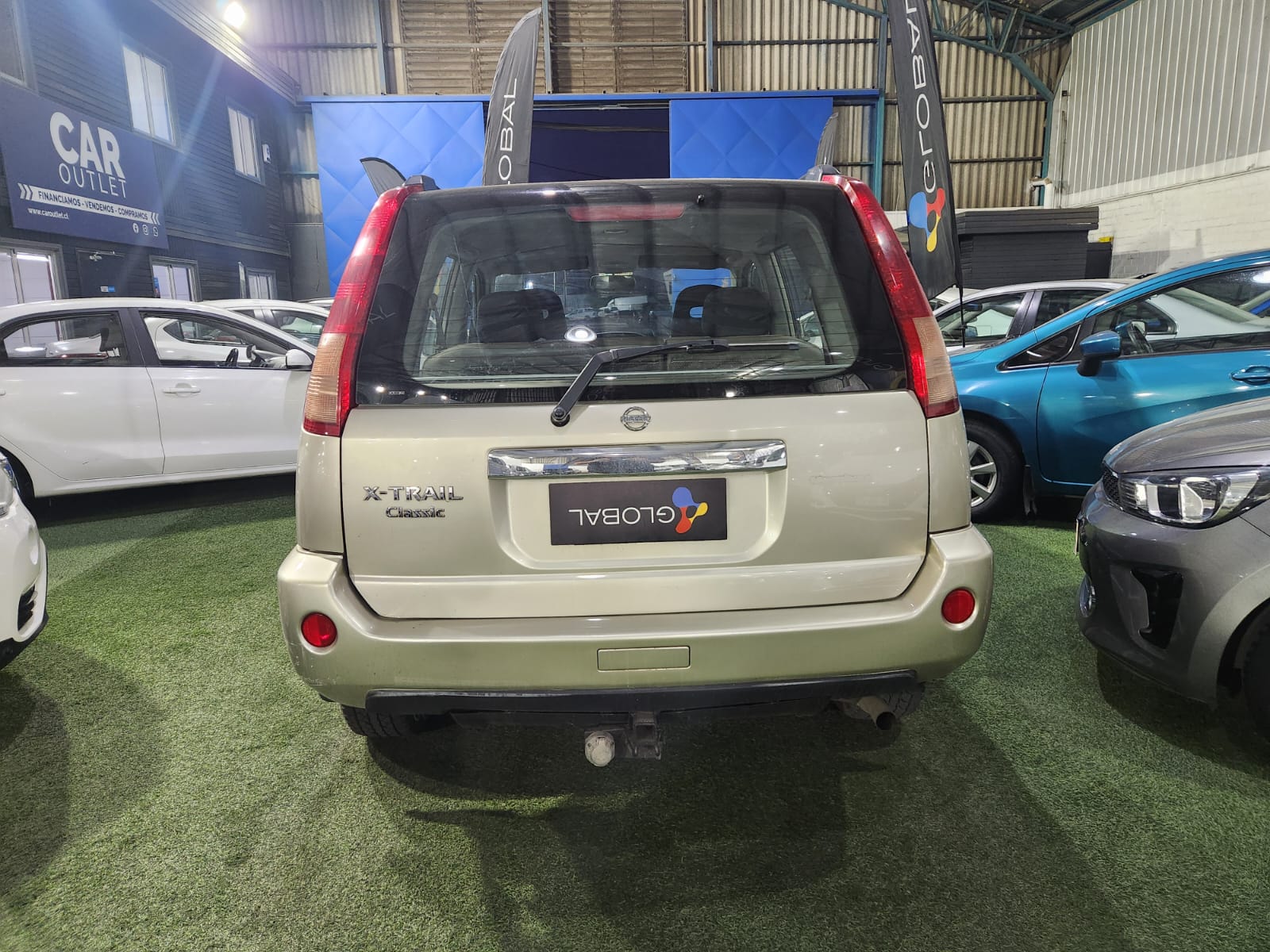 NISSAN X TRAIL 4X4 2.5 2010 - Foto 3 de 13