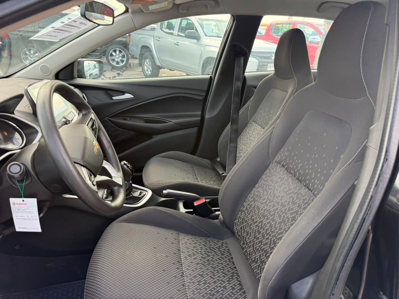 Chevrolet ONIX NB LT 1.0T 2022 - Imagen 9 de 19