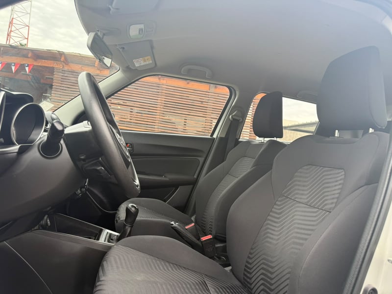 Suzuki SWIFT GL SPORT HB 1.2 2023 - Imagen 9 de 20