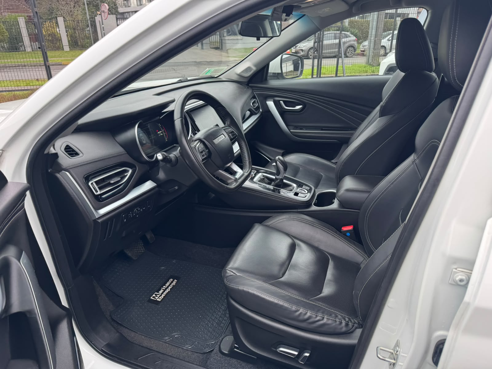 Jetour X70 GLX 1.5 AT 2023 - Imagen 7 de 10