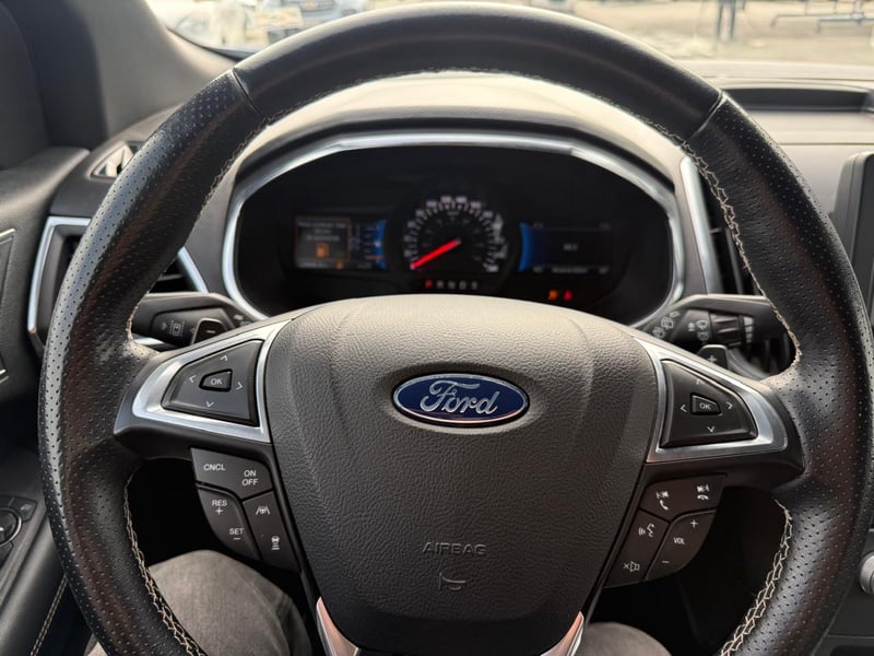 Ford EDGE 4X4 2.7 AUT 2022 - Imagen 13 de 20