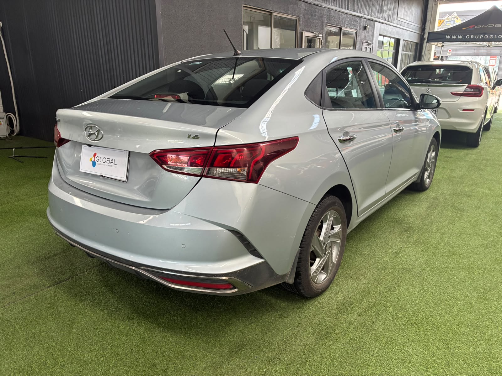 Hyundai ACCENT HCI 1.6 AUT 2023 - Foto 4 de 11