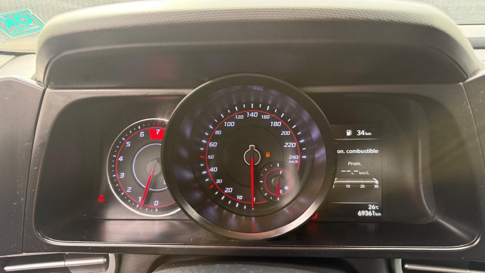 HYUNDAI ELANTRA CN7 1.6 2023 - Imagen 15 de 20