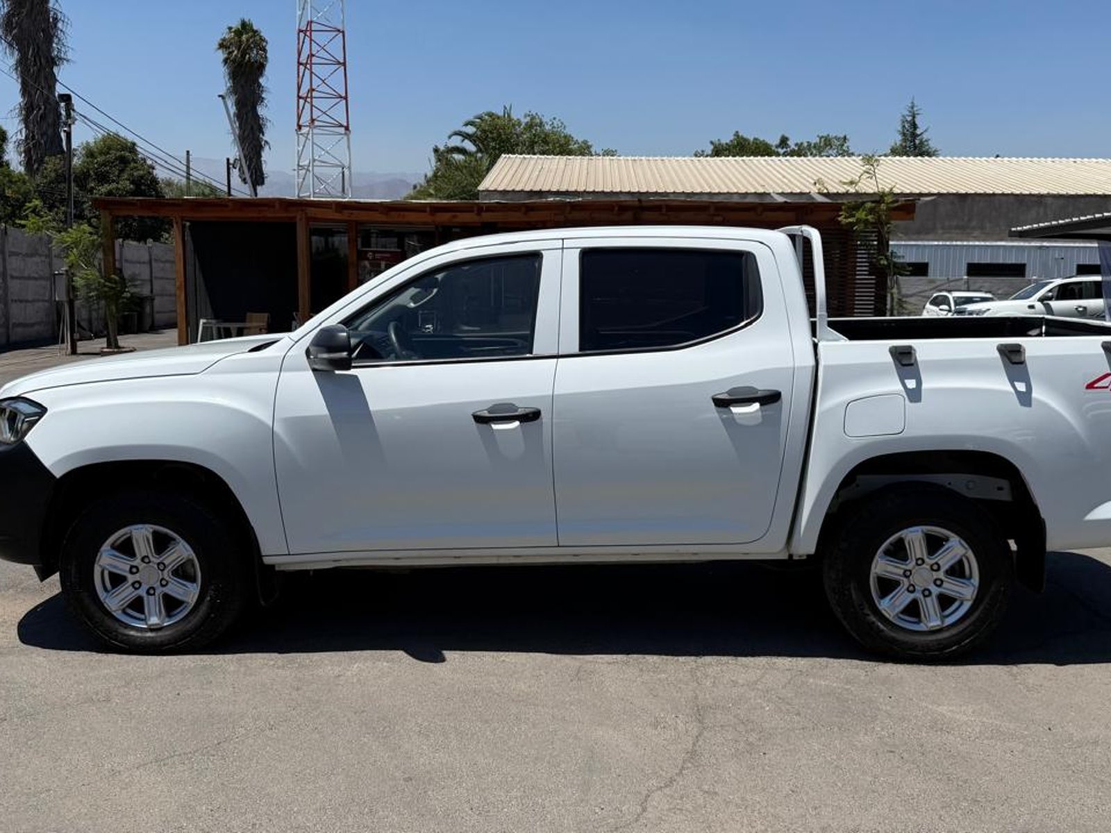 Maxus T60 4WD 2.0 2025 - Foto 2 de 20