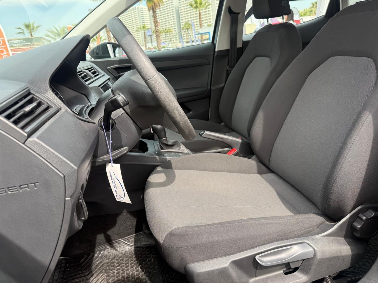 SEAT ARONA 1.6 AUT 2020 - Imagen 11 de 20