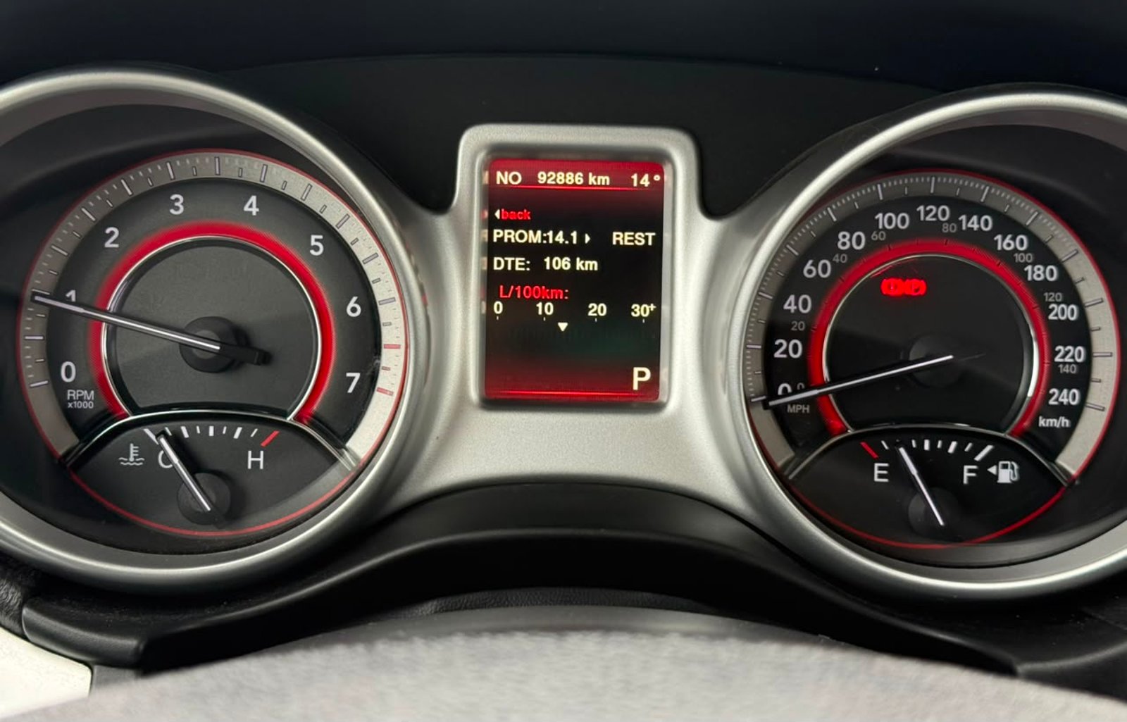 Dodge JOURNEY SE 2.4L AT 2018 - Imagen 13 de 19