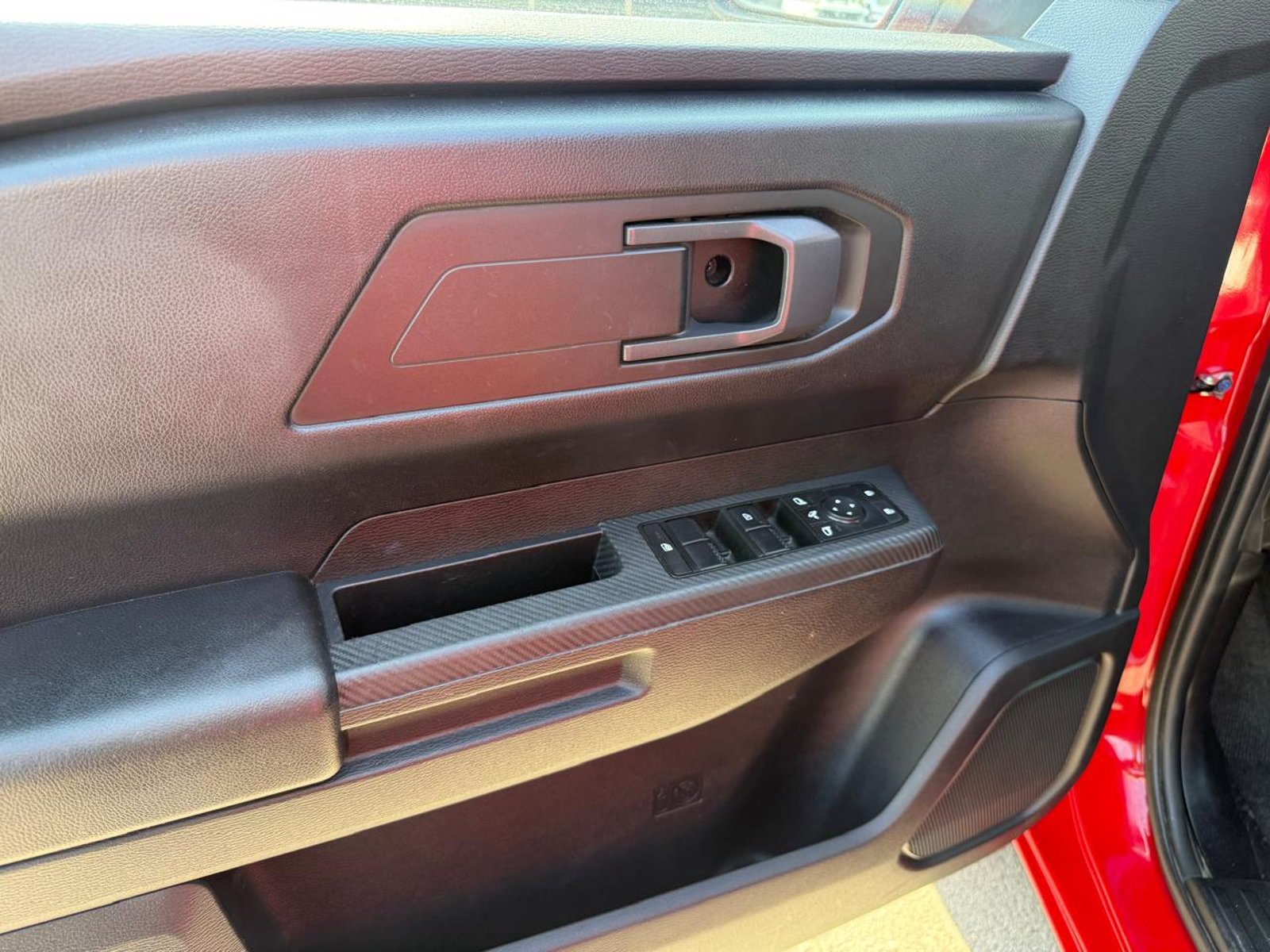 Mitsubishi L200 KATANA XR 2.4 2025 - Imagen 12 de 20