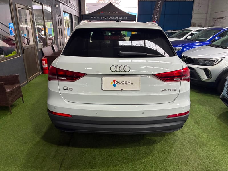 Audi Q3 35 TFSI 1.4 AT 2024 - Imagen 3 de 11