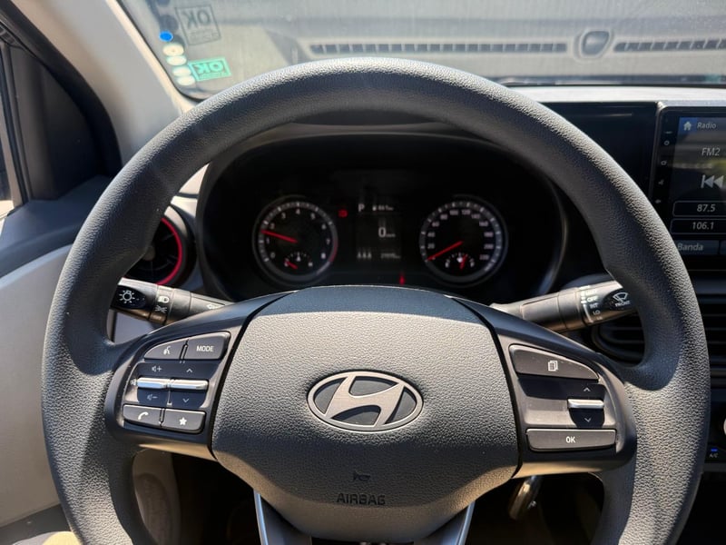 Hyundai GRAND I10 1.2 AUT 2025 - Imagen 13 de 20