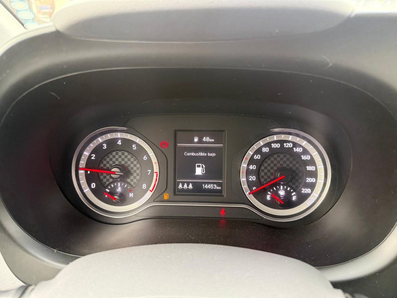 Hyundai GRAND I10 1.0 2025 - Imagen 15 de 20