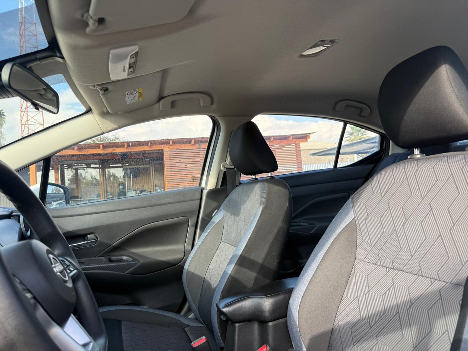 Nissan VERSA ADVANCE 1.6 AUT 2024 - Imagen 9 de 20