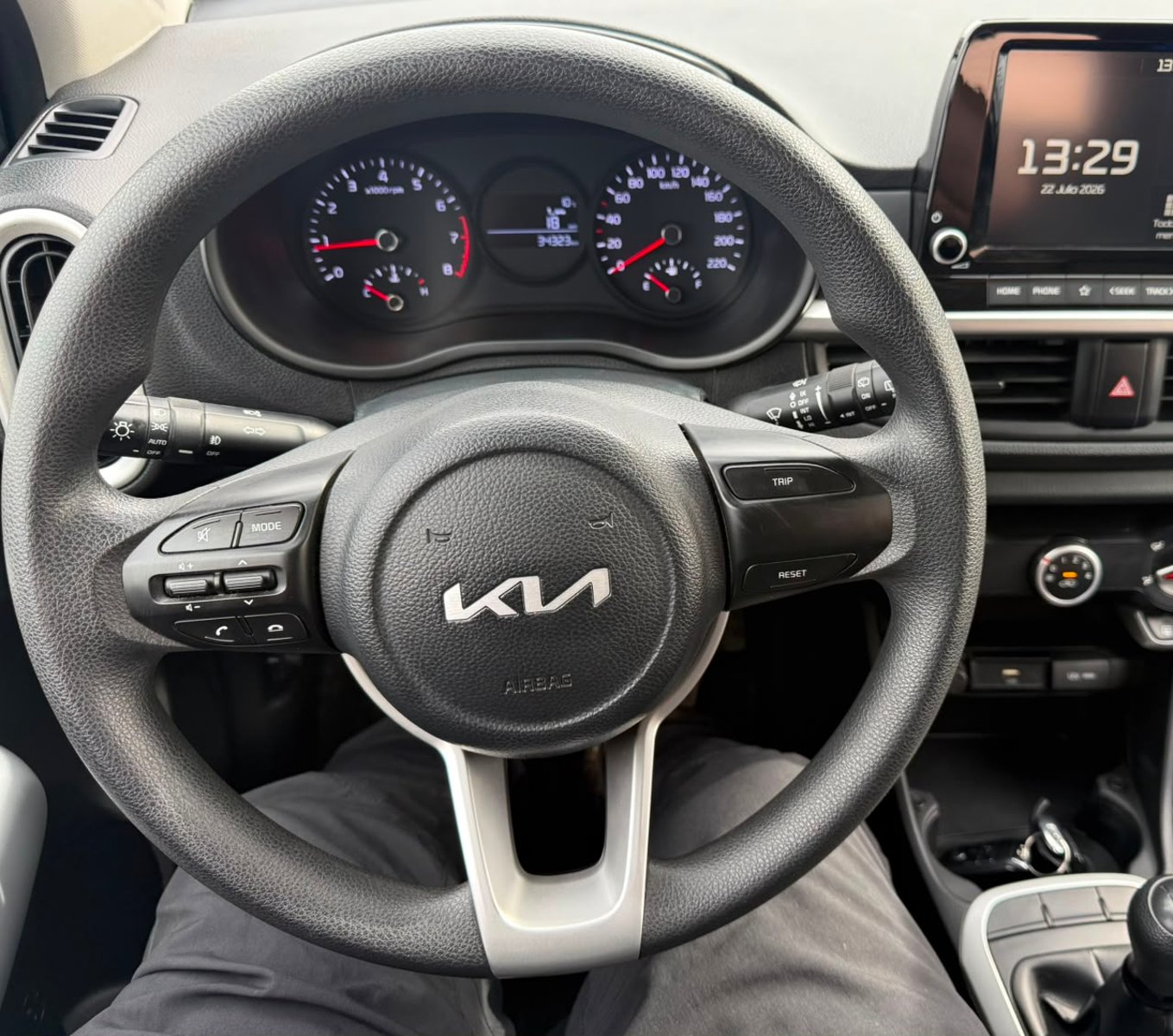 Kia MORNING MPI 1.2 2022 - Imagen 12 de 18