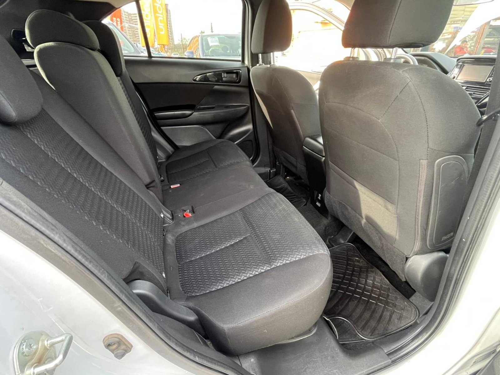 Mitsubishi ECLIPSE CROSS RX 1.5 AUT 2022 - Imagen 16 de 19