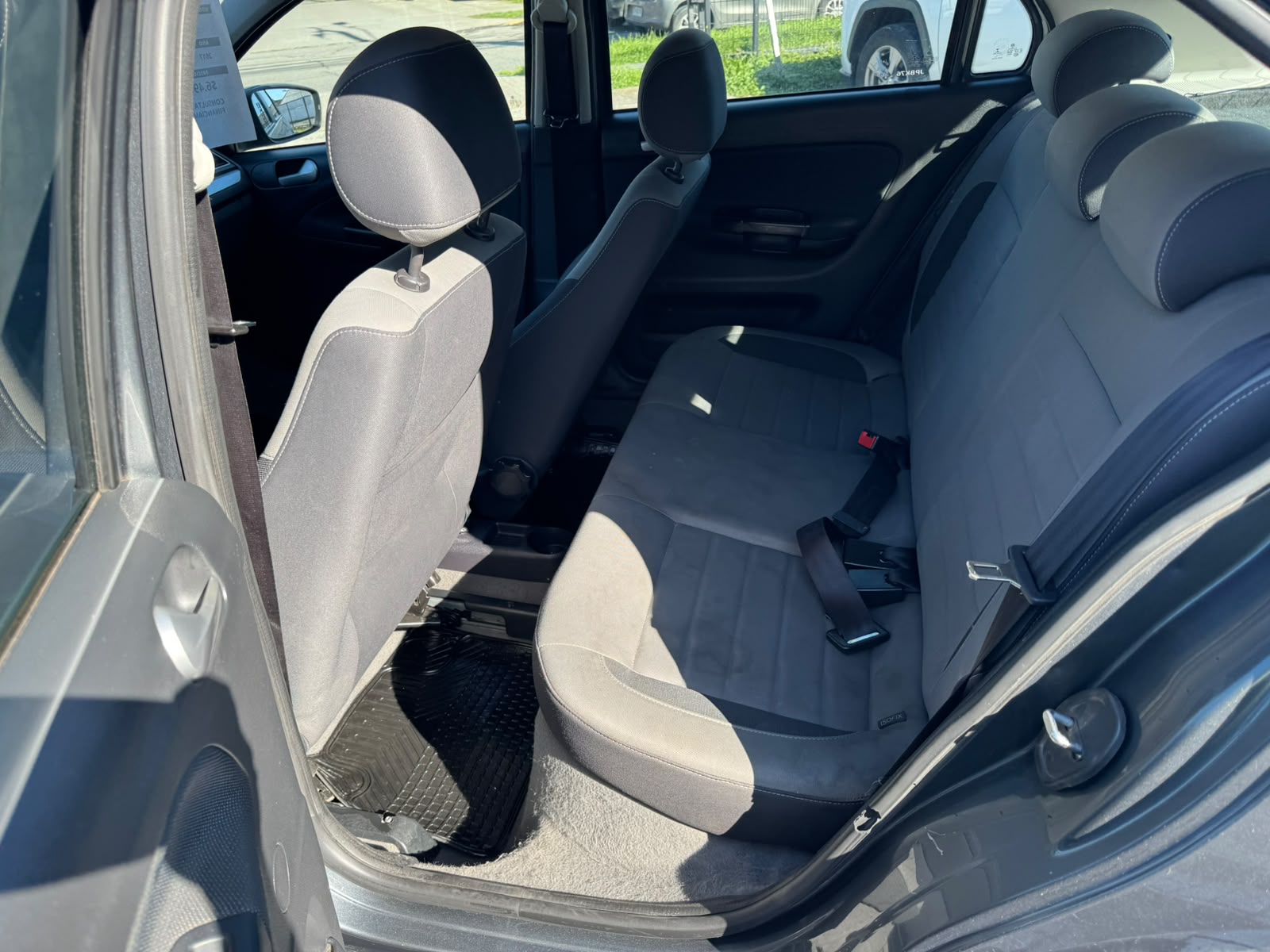 Volkswagen GOL HIGHLINE 1.6 2017 - Imagen 7 de 10
