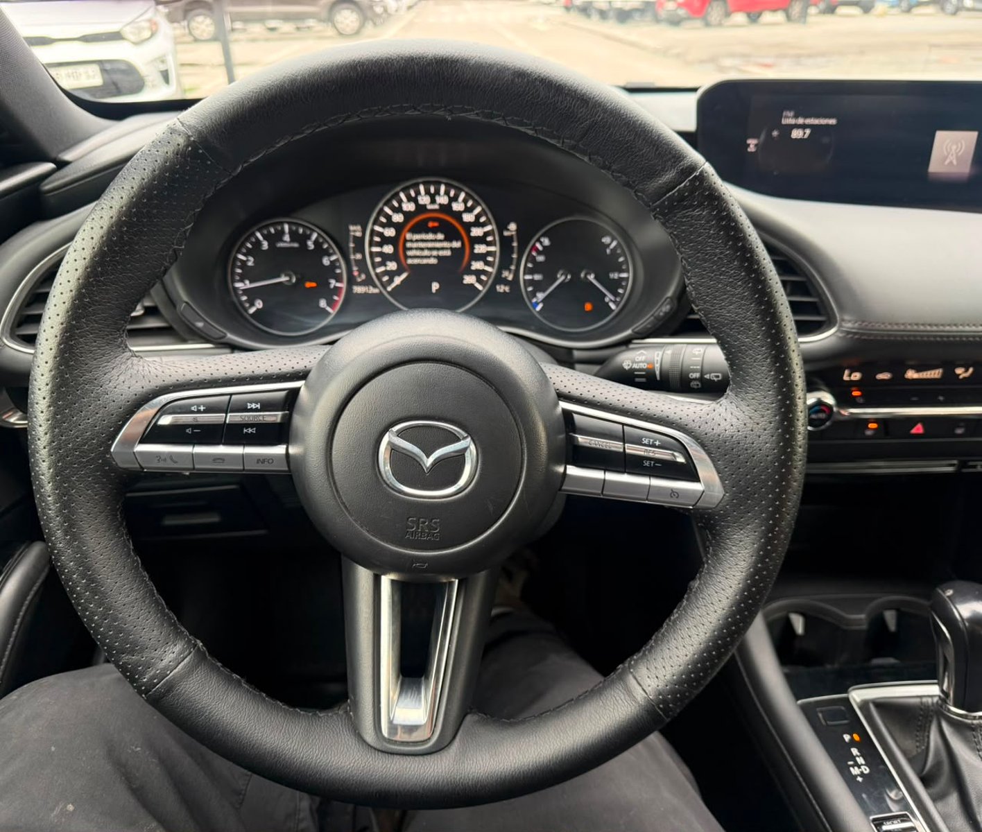Mazda 3 HATCH BACK 2.0 AUT 2021 - Imagen 13 de 20