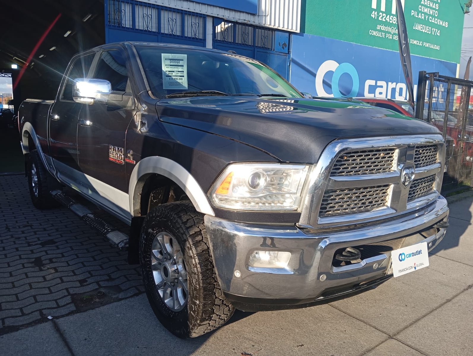 DODGE RAM 2500 SLT RC 2018 - Foto 5 de 12