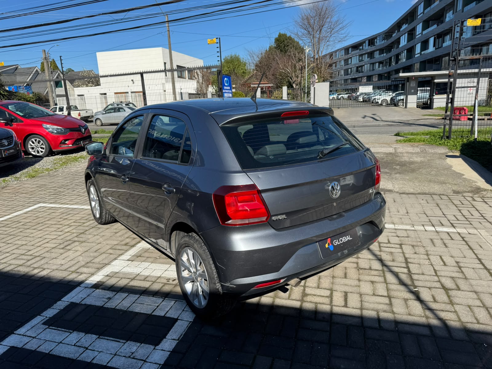 Volkswagen GOL HIGHLINE 1.6 2017 - Foto 2 de 10