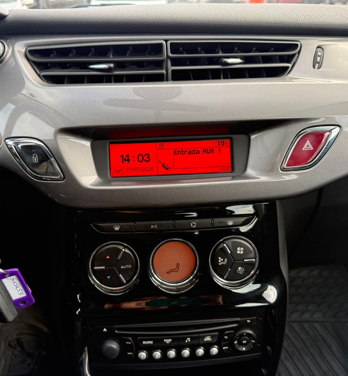 Citroën C3 1.6 2015 - Imagen 14 de 18