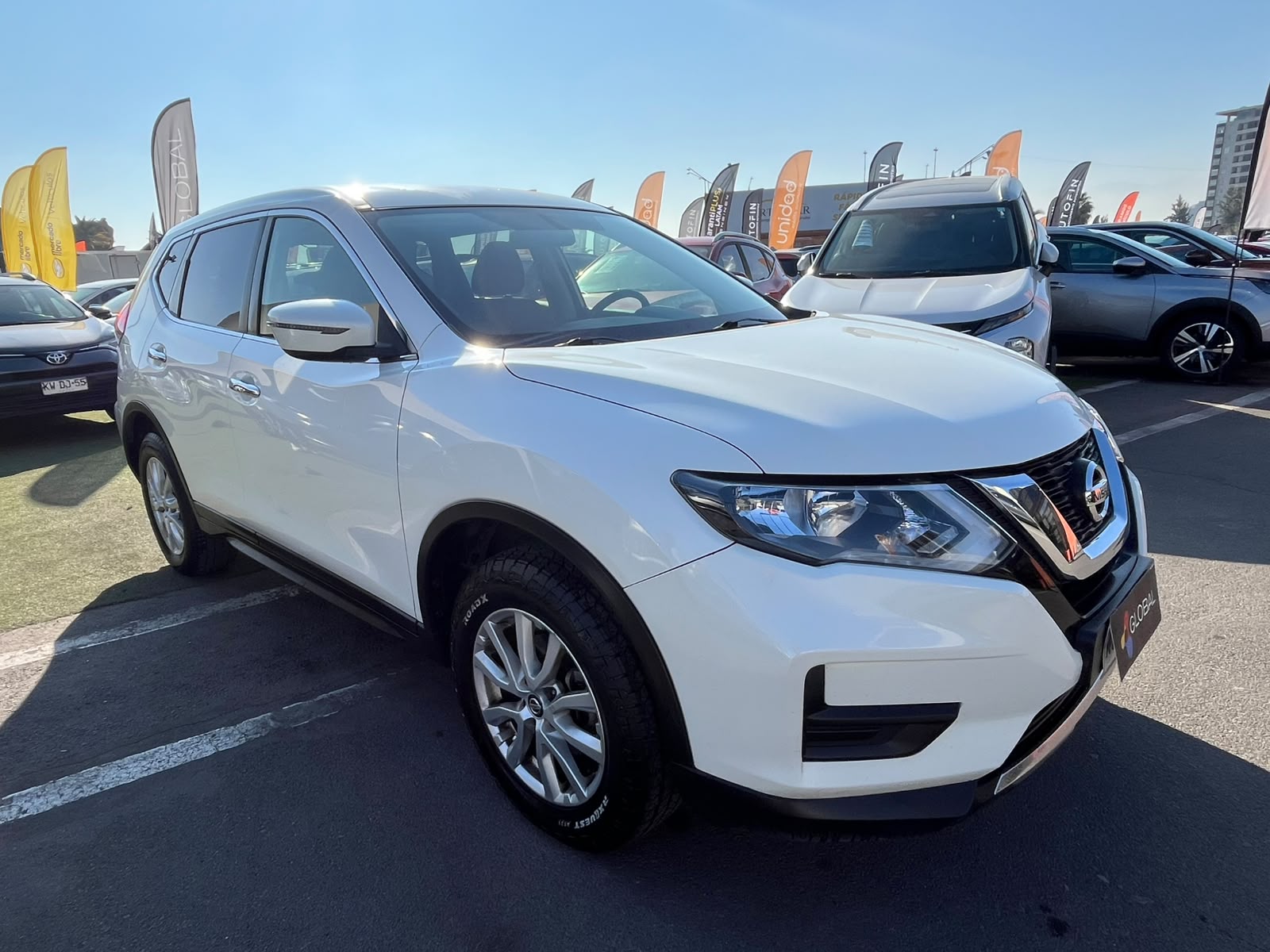 NISSAN X TRAIL T32 CVT 2.5 AUT 2022 - Imagen 7 de 18