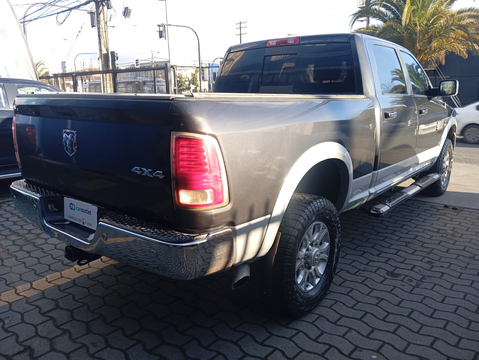DODGE RAM 2500 SLT RC 2018 - Foto 4 de 12