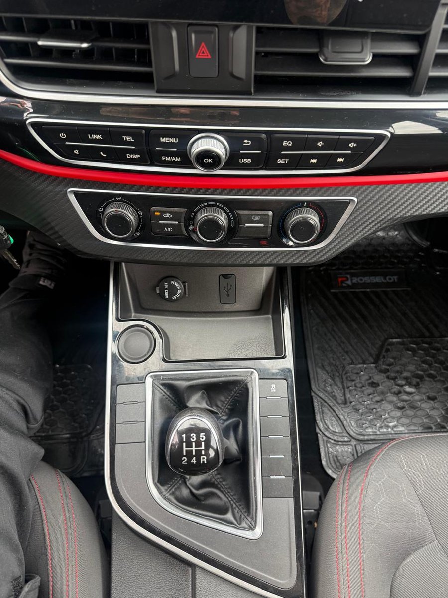 Dongfeng SX6 MT 1.6 2025 - Imagen 18 de 20