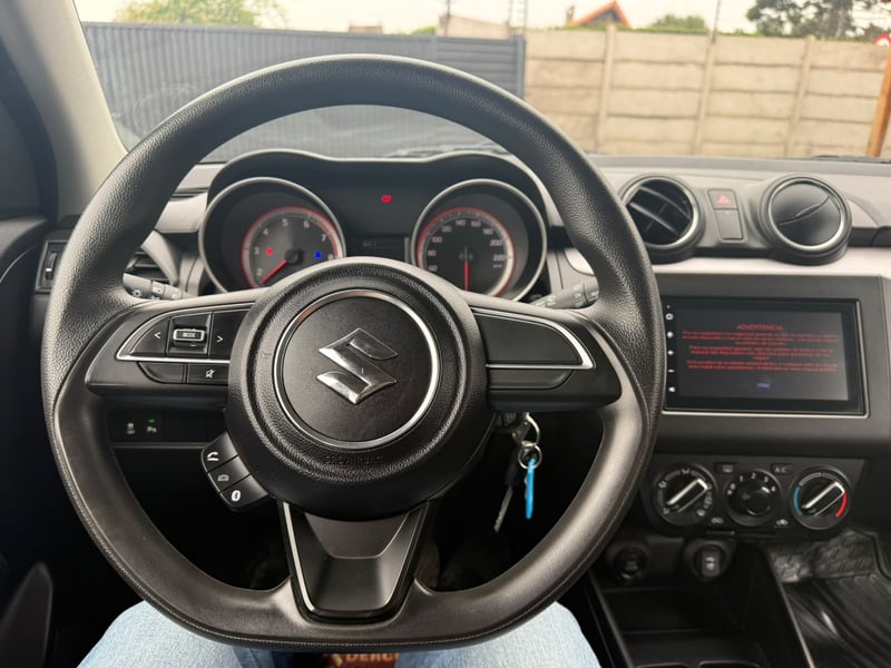 Suzuki SWIFT GL SPORT HB 1.2 2023 - Imagen 13 de 20