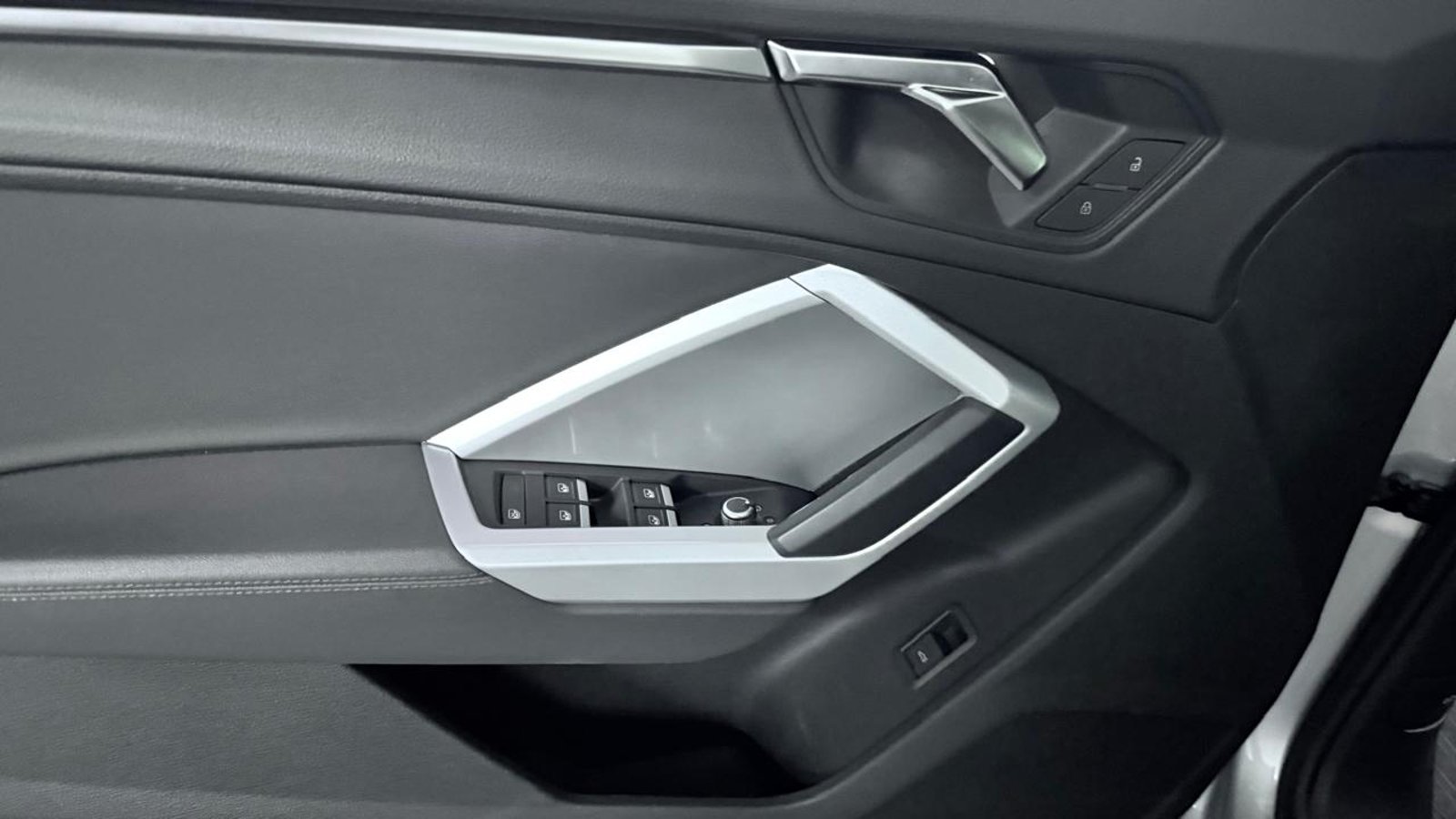 Audi Q3 35 TFSI 1.4 AT 2024 - Imagen 11 de 20