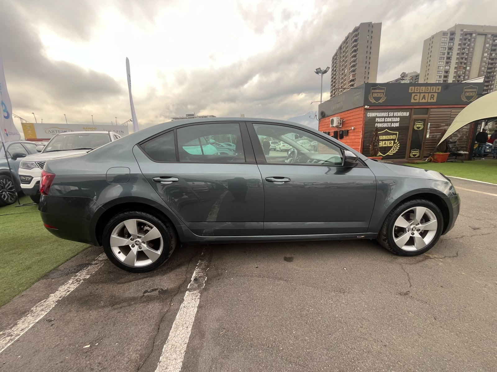 Skoda OCTAVIA 1.4 AUT 2020 - Imagen 6 de 20