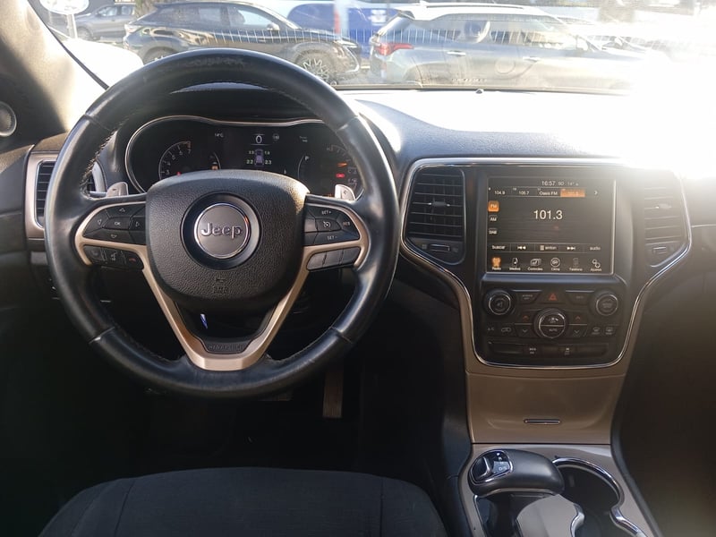 Jeep NEW GRAND CHEROKEE LAREDO 3.6 AUT 2014 - Imagen 8 de 13