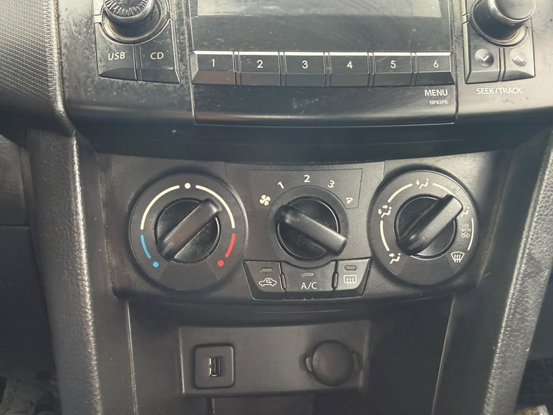 Suzuki SWIFT GL 1.2 2016 - Imagen 16 de 20
