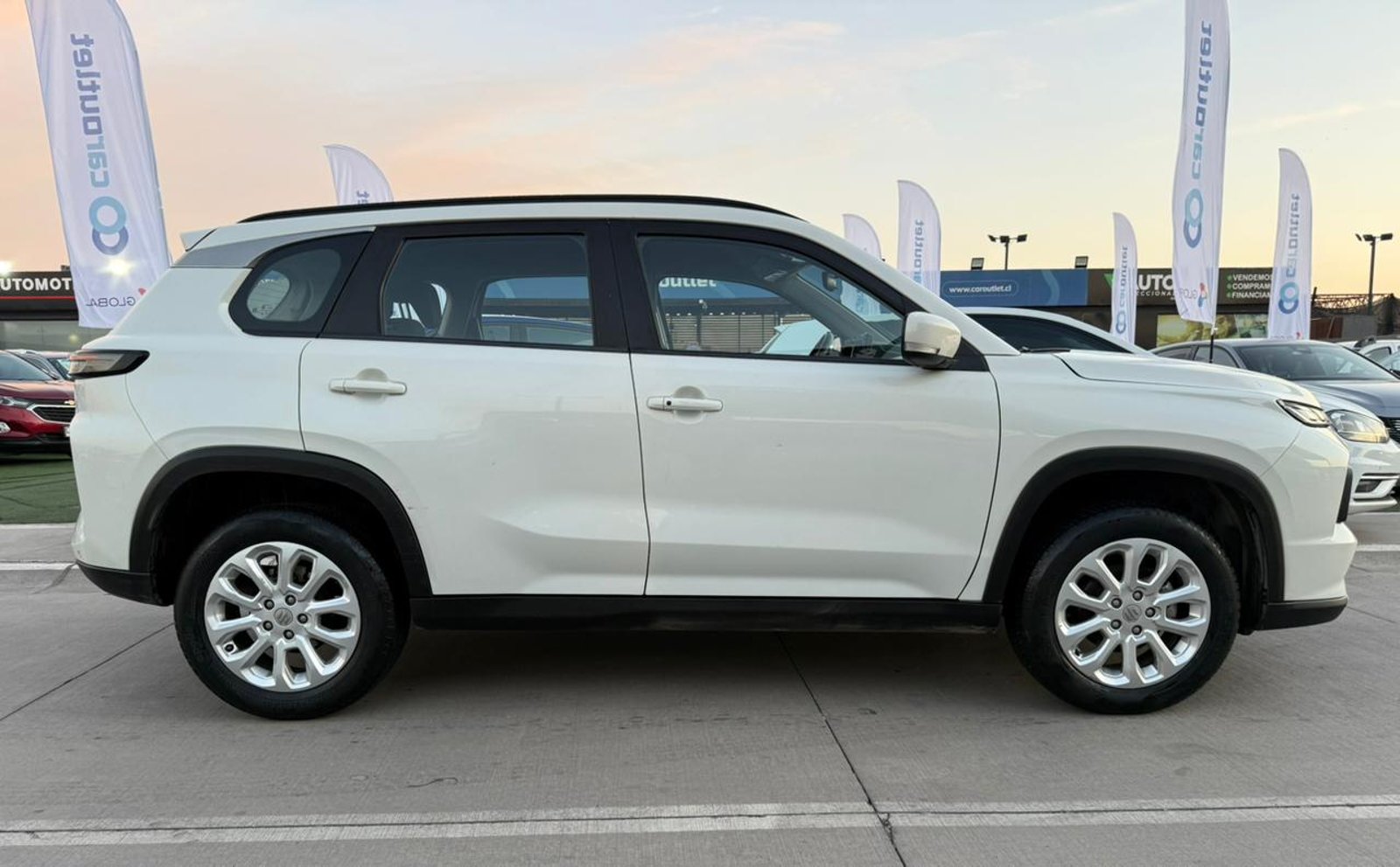 SUZUKI NEW GRAND VITARA GL 1.5 2023 - Imagen 6 de 18