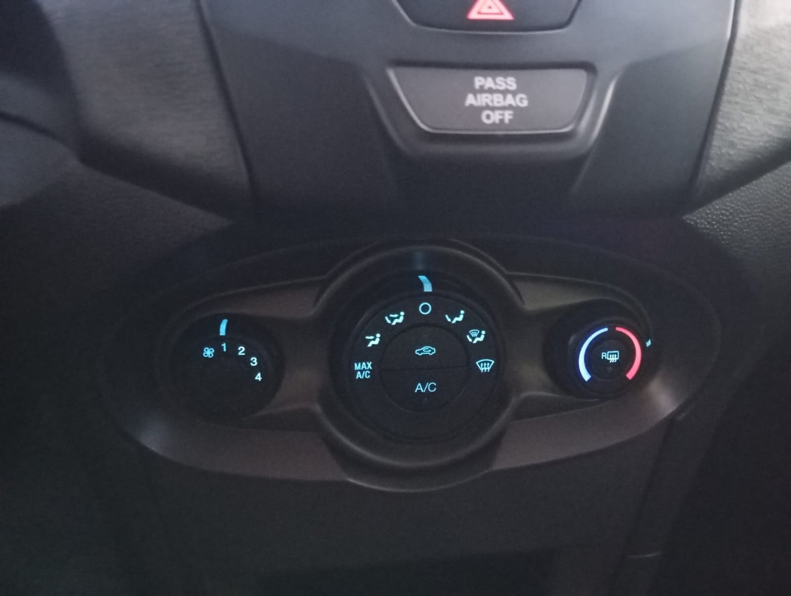 Ford FIESTA 1.6 2019 - Imagen 12 de 12